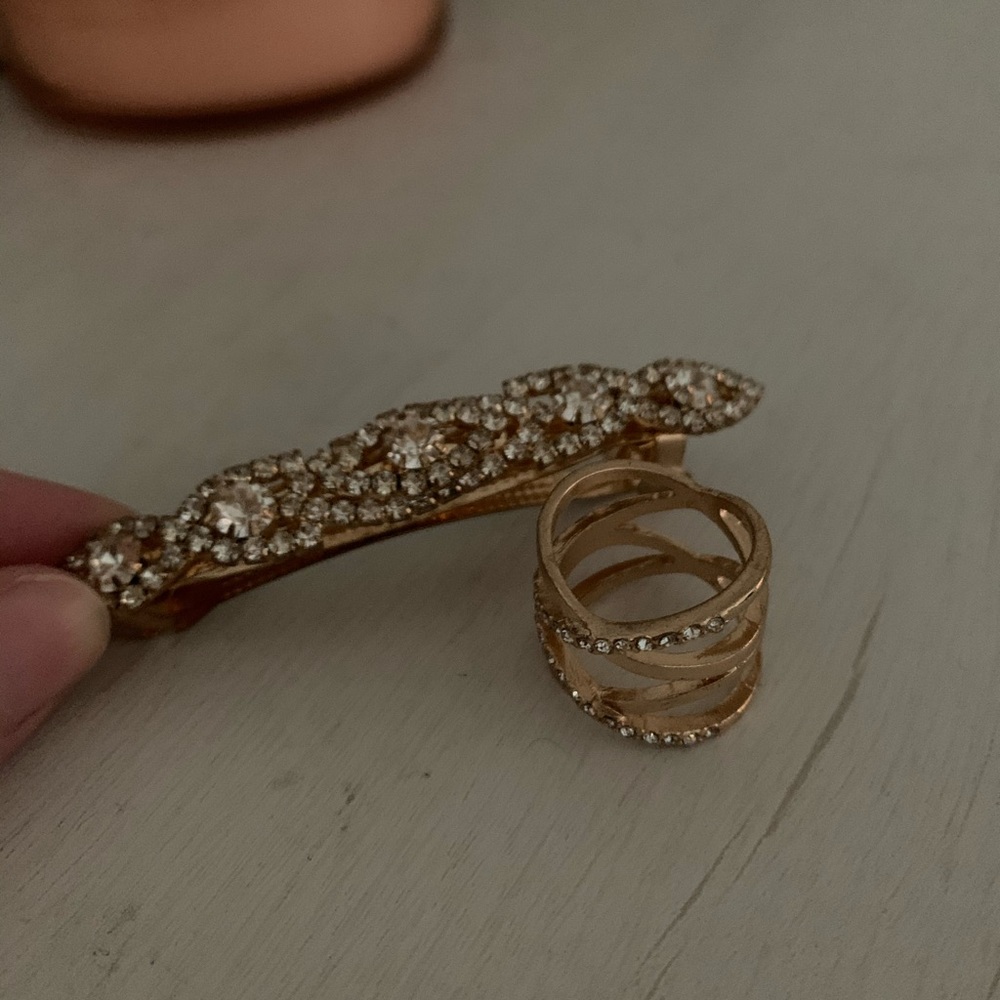 Hair clip and ring set!
